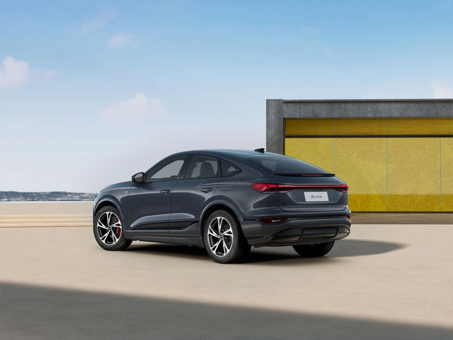 Q6 Sportback e-tron S line - vue 4