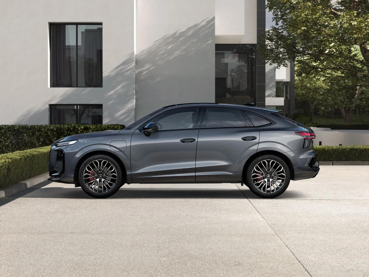 Nouvelle Q3 Sportback e-hybrid S line Plus - vue 11
