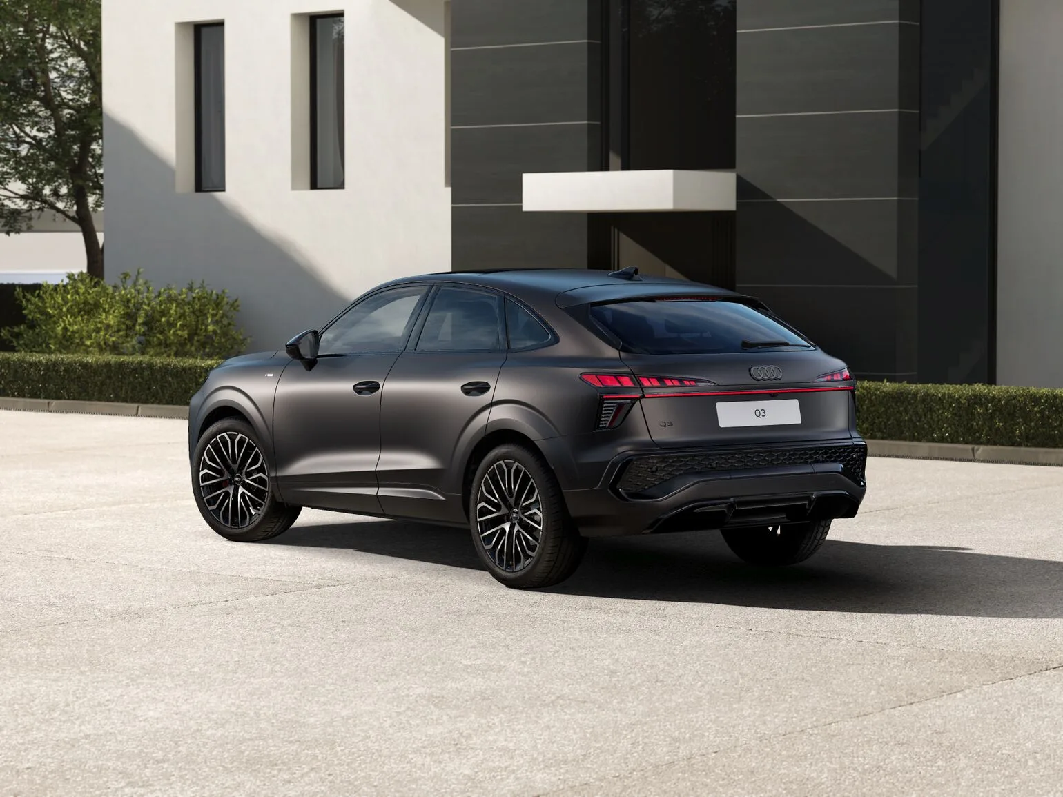 Nouvelle Q3 Sportback 35 TFSI Sline Plus - vue 9