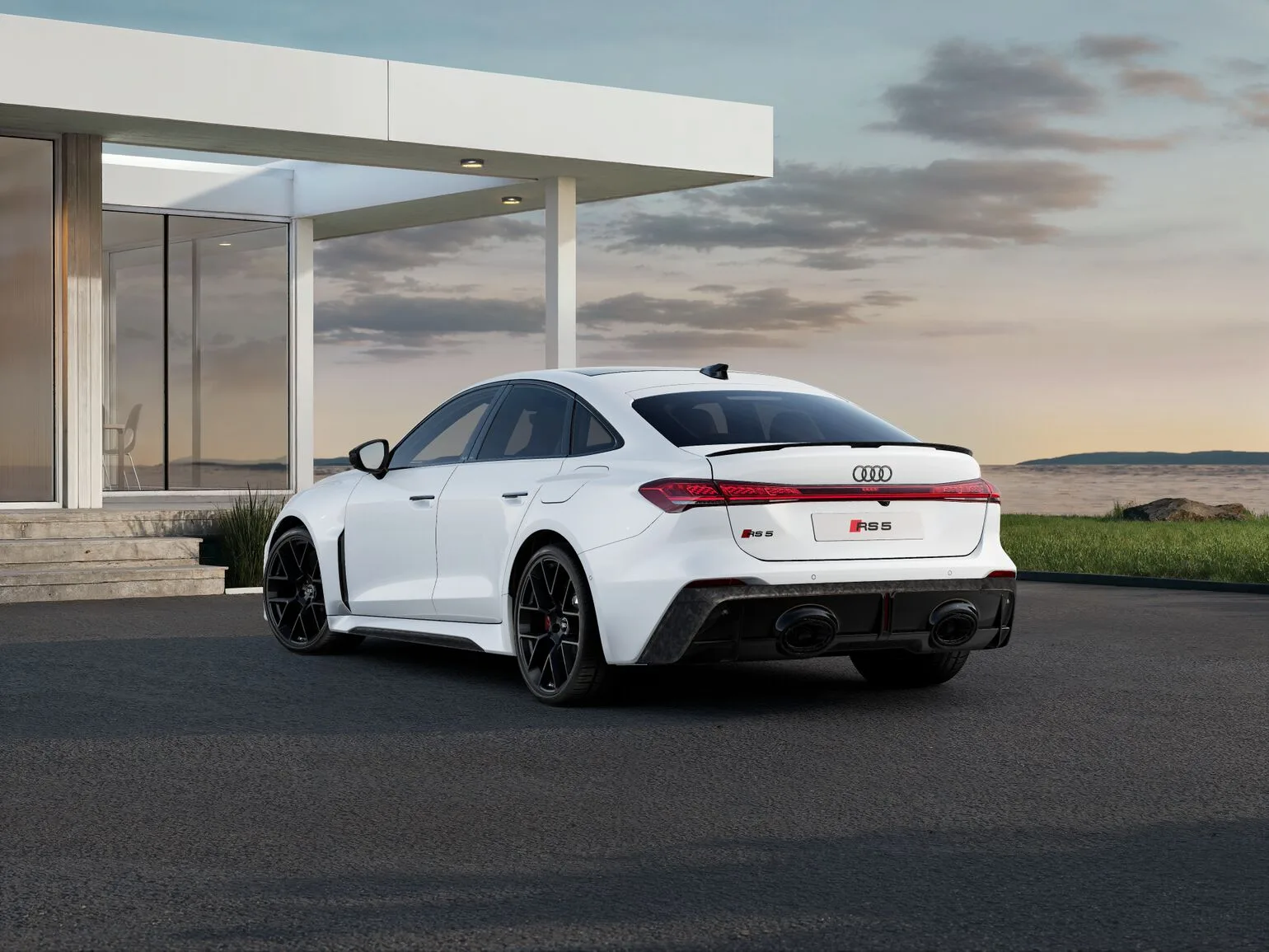 RS5 Sedan - vue 4