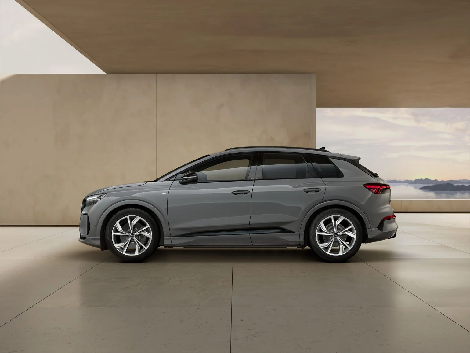 Nouvelle Q4 e-tron S line Plus - vue 6