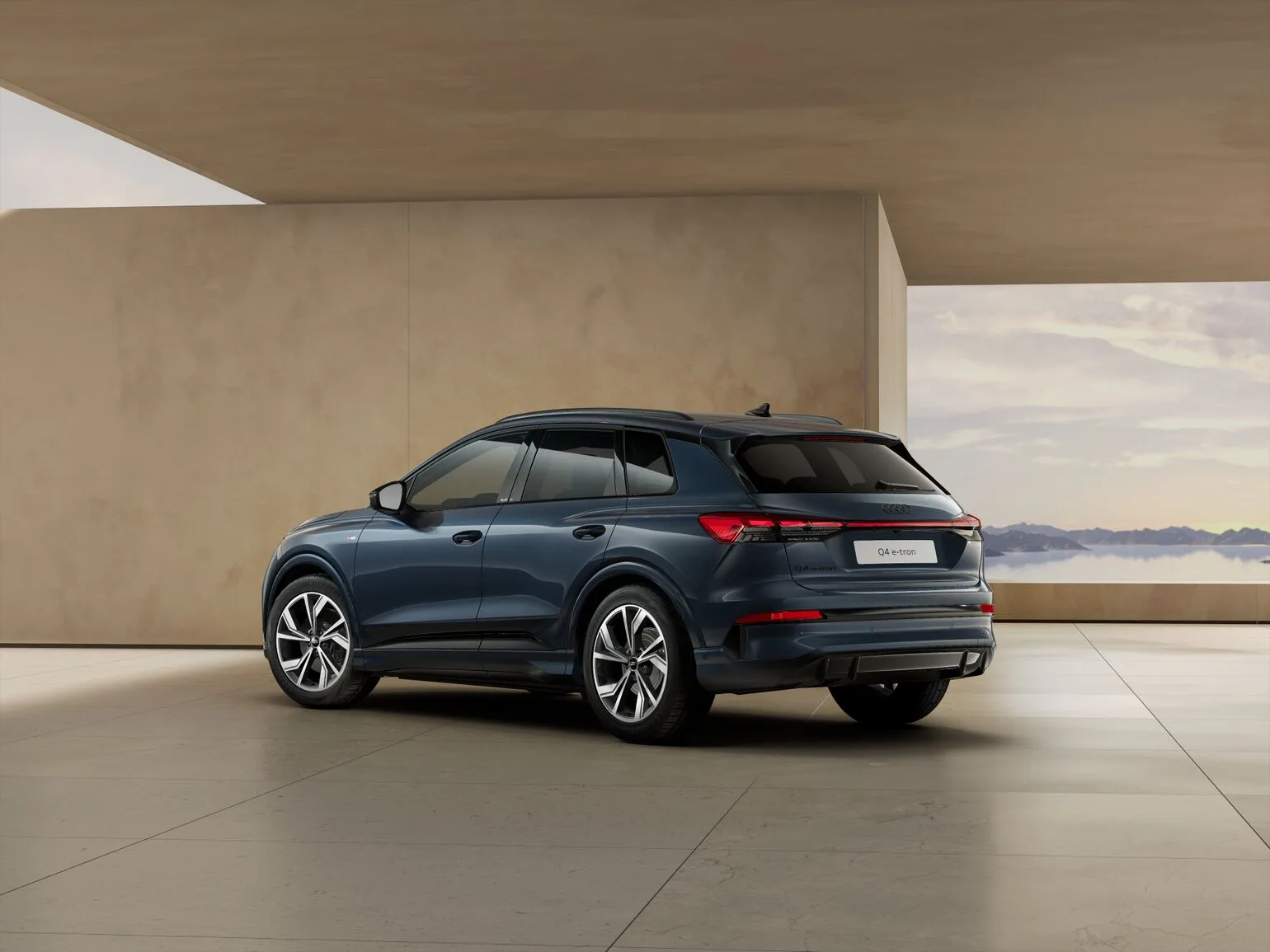 Nouvelle Q4 e-tron S line Plus - vue 12