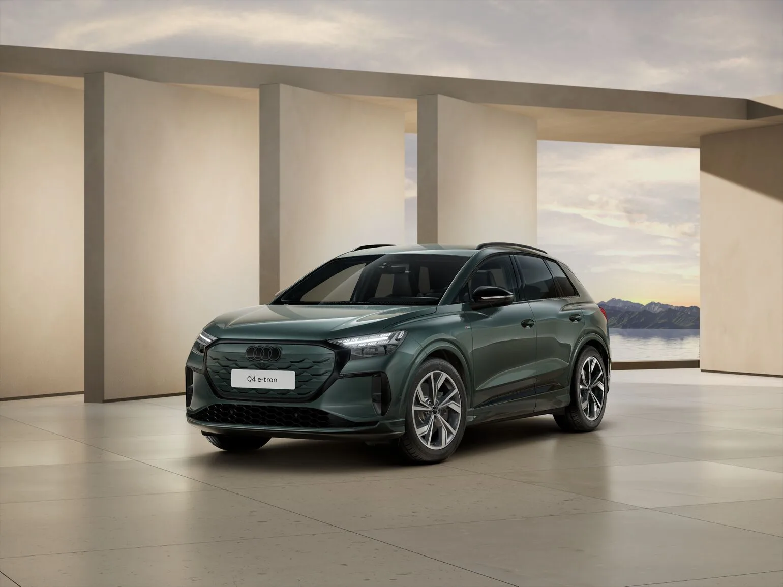 Nouvelle Q4 e-tron S line Plus - vue 4