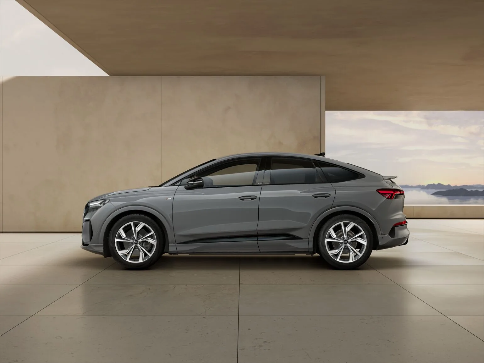 Nouvelle Q4 Sportback e-tron S line Plus - vue 3
