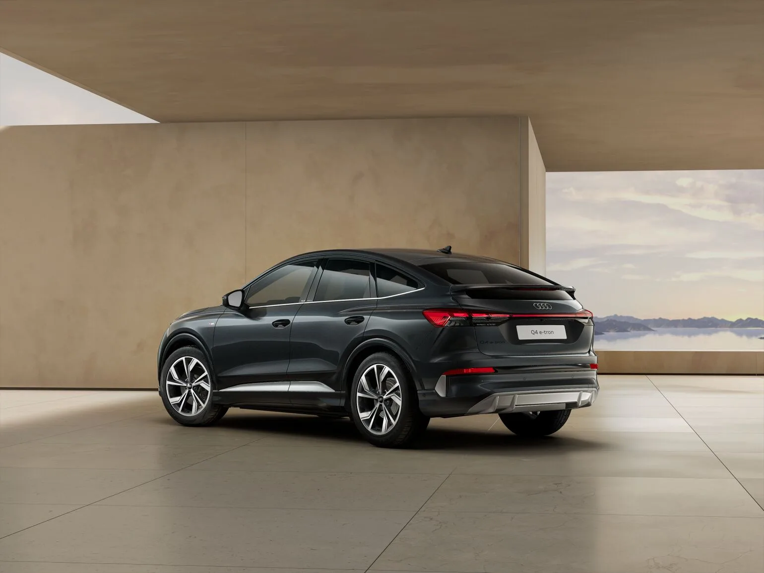 Nouvelle Q4 Sportback e-tron S line Plus - vue 16
