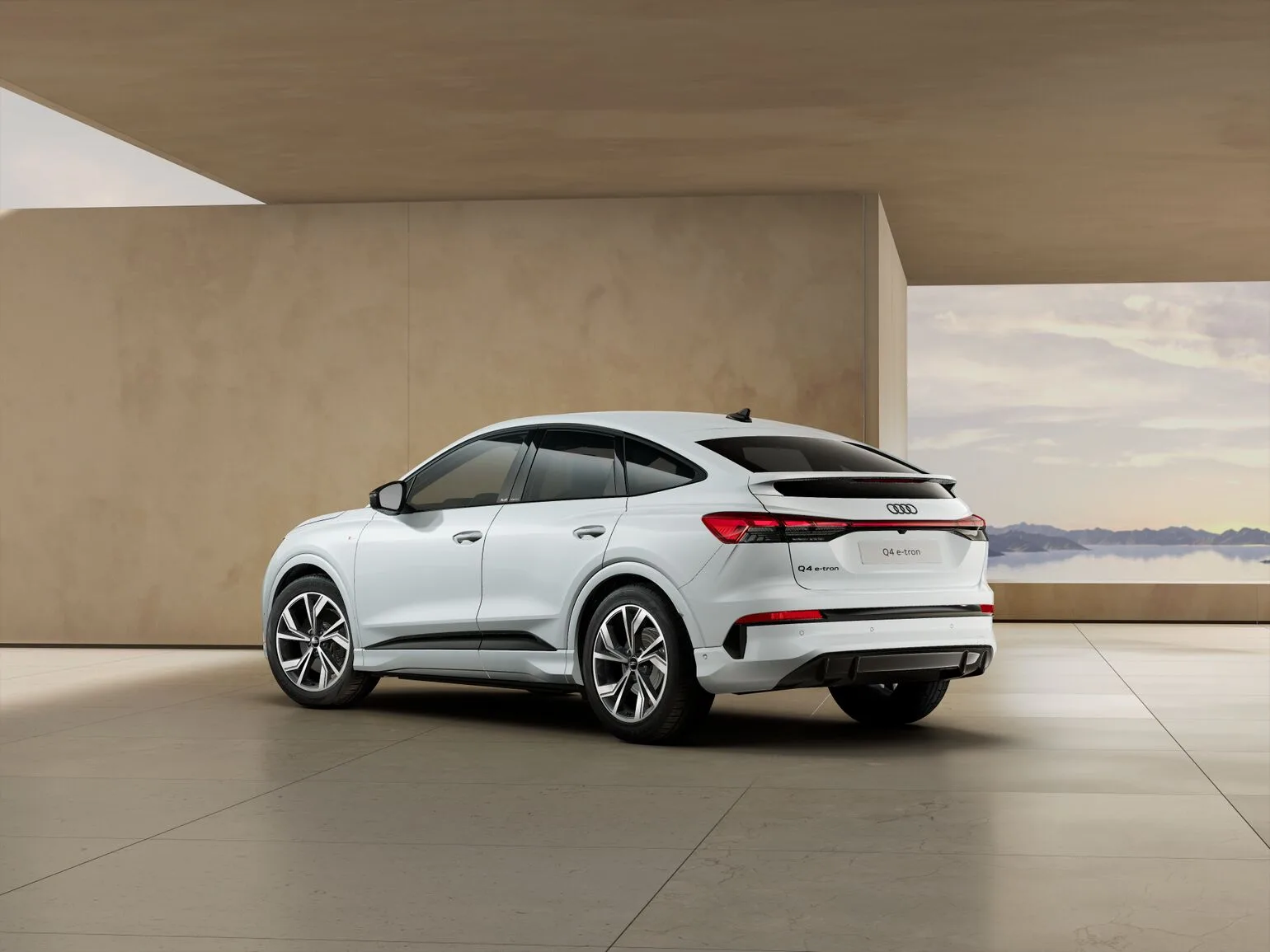 Nouvelle Q4 Sportback e-tron S line Plus - vue 18